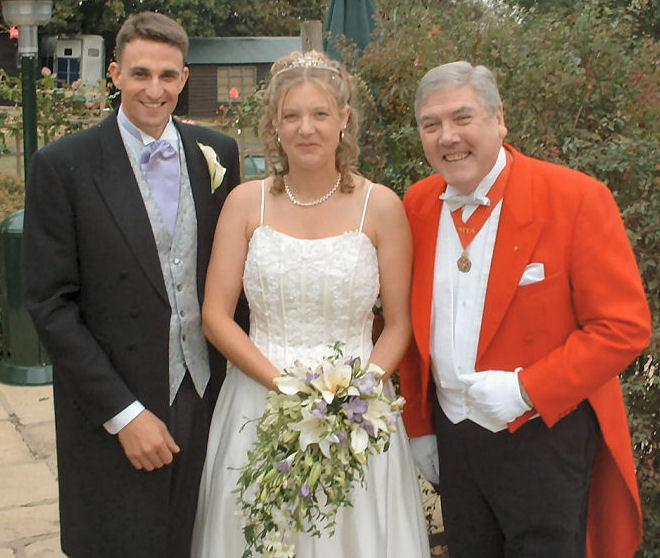 Eric Gill Eric has been a Professional Toastmaster for nearly 30 years and is an extremely caring and customer focused person.